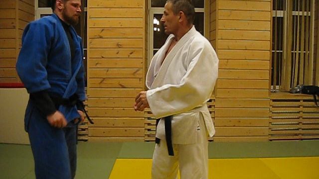 2017 год. Турбостроитель. Посадка назад с обратным односторонним захватом.