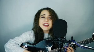 ВИКТОР ЦОЙ (САМЫЙ НЕОБЫЧНЫЙ КАВЕР ОТ ДЕВУШКИ )КОГДА ТВОЯ ДЕВУШКА БОЛЬНА