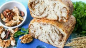 Сырно-ореховый хлеб.