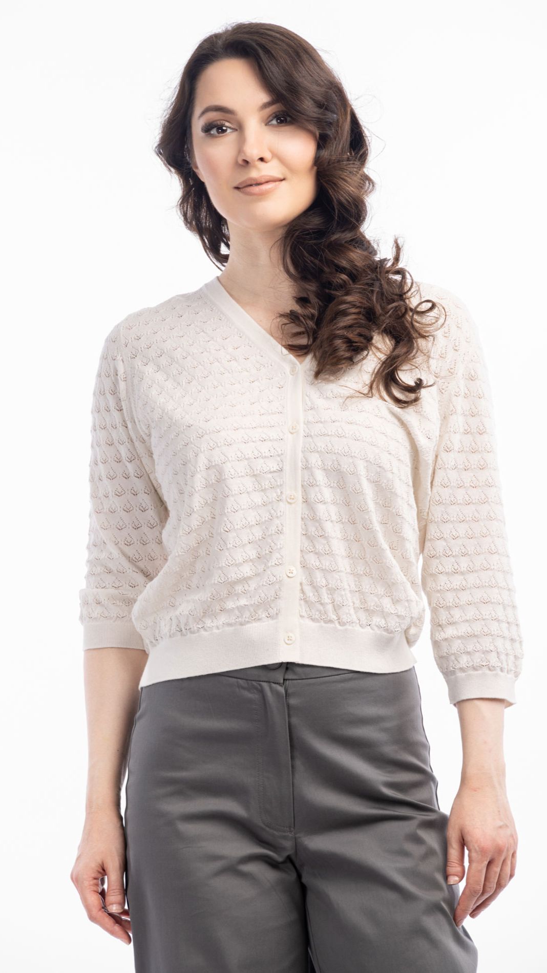 Белоснежные новинки из хлопка, натурального шёлка и кашемира