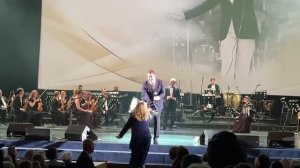 "Королева красоты"- исп Александр Волкодав, концерт памяти М.Магомаева, БКЗ ОКТЯБРЬСКИЙ 14/04/26