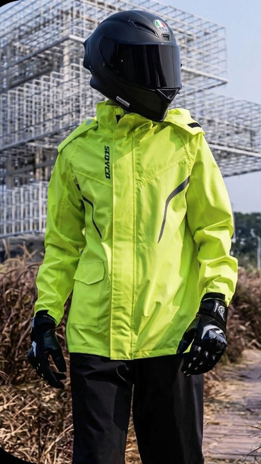 SCOYCO RC10-2 Мотодождевик зеленый (штаны+куртка)