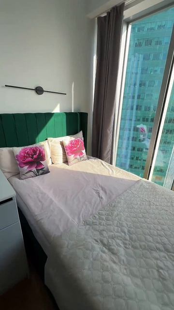 Апартаменты в башне ОКО с кухней