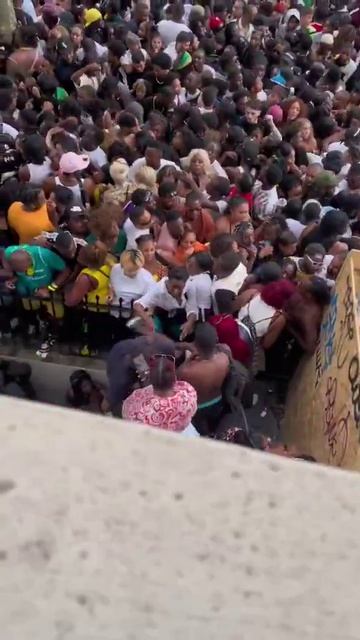 В Англии не осталось коренного населения