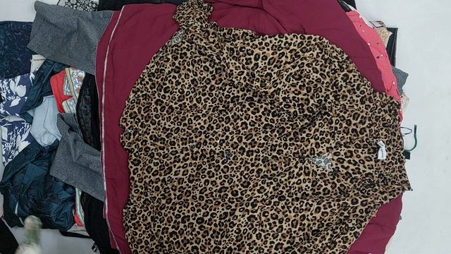 Фото лота №42868 по запросу Весна-лето оптом