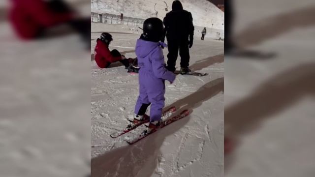 Катание на горных лыжах и сноубордах.