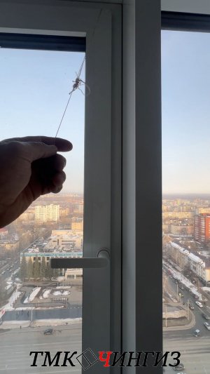 Как открыть створку, если ручка поворачивается на фурнитуре Шуко