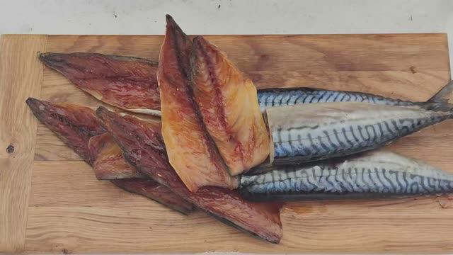 Скумбрия вяленая! Простой,вкусный,а главное быстрый рецепт приготовления!