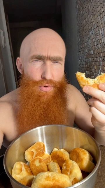 День лысых мужчин отмечается сегодня, 15 апреля. Вы знаете, кого поздравить