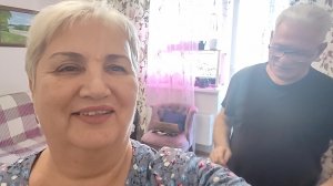 Установили светильник над мойкой.