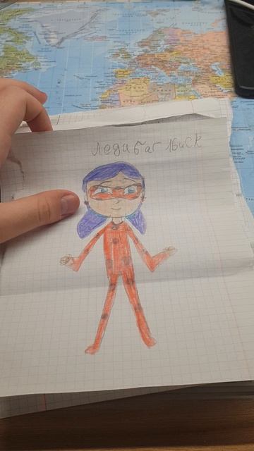 А вам любите то что рисовать в листочках?