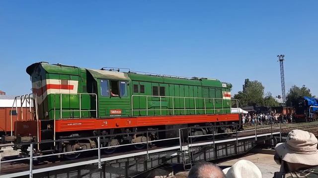 Музейный тепловоз T669.0539 на поворотном круге в Братиславе
