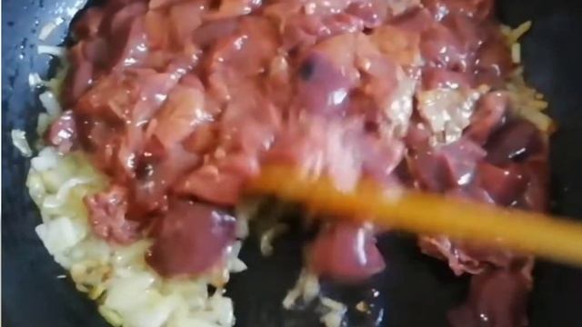 Нежнейший паштет из печени на завтрак.