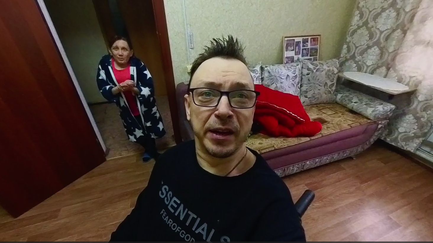 Картошка с салом на обед и посылка для Светланы.