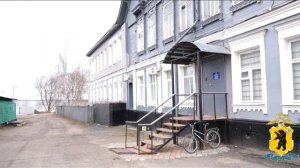 Ярославские полицейские задержали дуэт курьеров аферистов благодаря бдительности пожилой пары