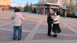 У тебя в глазах звёзды отражаются... 12.04.26...