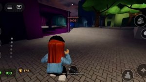 Играю в Evade!! Я ВЫПАЛА ЗА КАРТУ!!