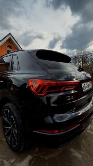 Audi Q3 F3