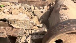 Строительство, дробление щебёнки