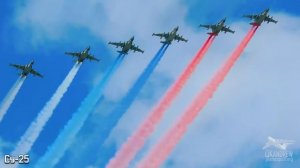 Воздушная часть Парада 9 мая над Красной площадью съемки разных лет.