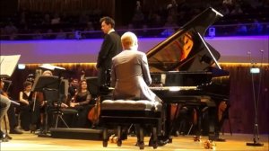 ОЛЕГ АККУРАТОВ - Паганини-Лист "Кампанелла" на бис 💥 17.10.2023 г.