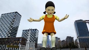 ИГРА в КАЛЬМАРА в реальной жизни! ВСТРЕТИЛИ КУКЛУ КАЛЬМАРА в лесу