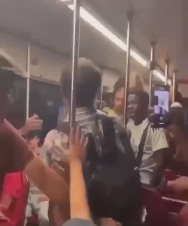 🔴Голландец в общественном транспорте в Нидерландах🔴