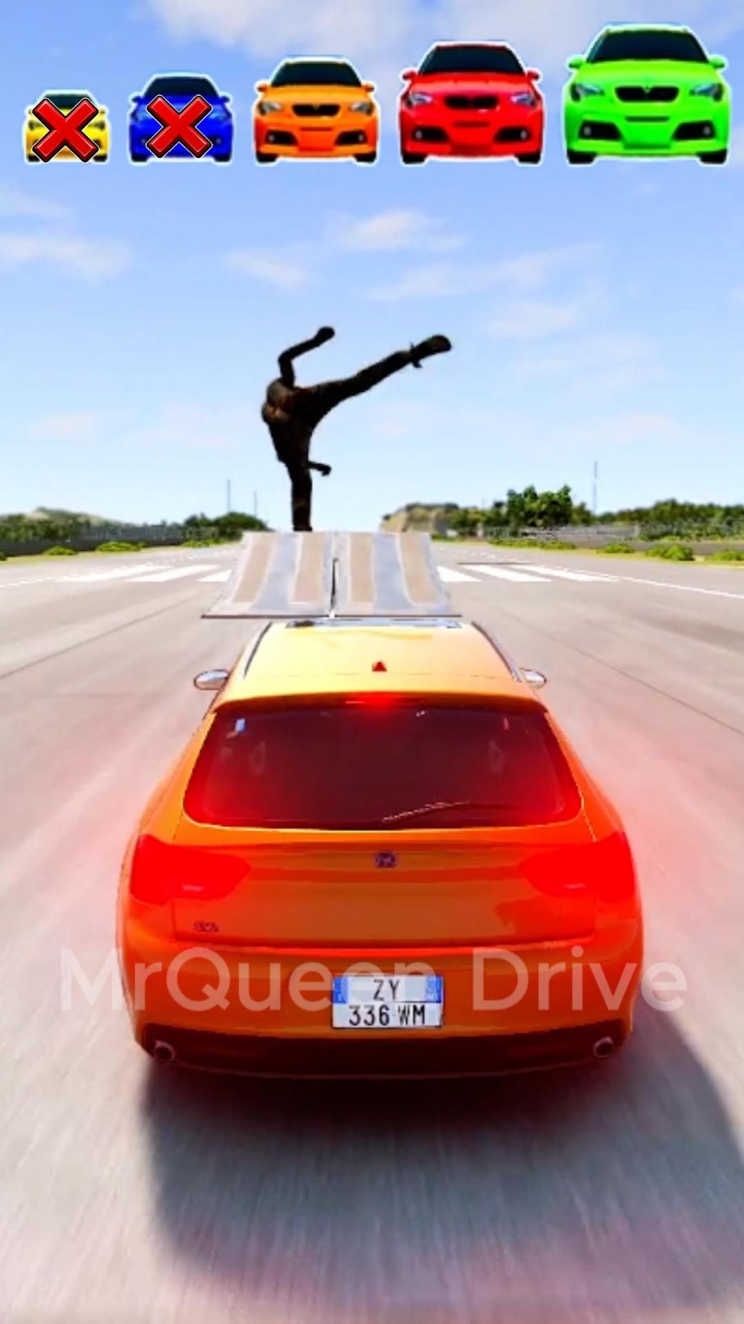 БОЛЬШАЯ И МАЛЕНЬКАЯ МАШИНКА ПРОТИВ УДАРА