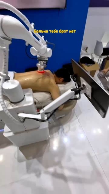 #Роботы повсюду 🙀 Даже массажистов подсидели уже 😅🥲#ledtechnology #технологии #обзор #китай