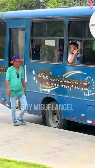 Kondisi terkini musholas PONPES Al Khoziny Sidoarjo ambruk saat salat asharjtvjember evakuasi