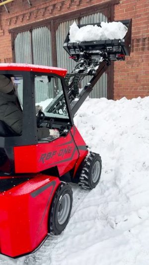 Универсальные Мини-Погрузчики RED One • Удобное управление • Справится даже новичок!