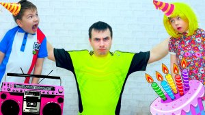 РОМА И НАСТЯ ИГРАЮТ И ПРИТВОРЯЮТСЯ! МУЛЬТИК ПРО ХЕЛПИКА! РОМА И ХЕЛПИК 156 СЕРИЯ