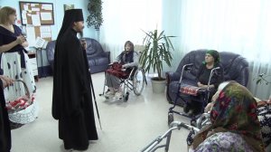 Епископ Югорский и Няганский Михаил навестил подопечных пансионата в Советском