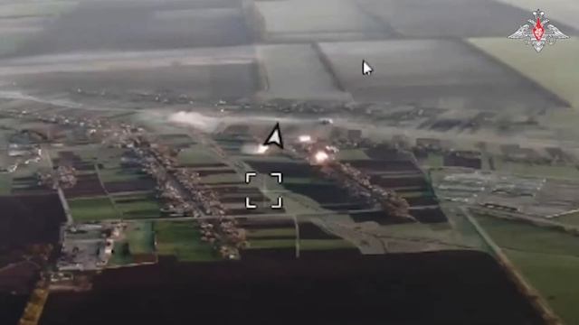 Термобарический удар по противнику
💥Расчёт ТОС «Солнцепек» группировки войск «Восток» уничтожил…🔽