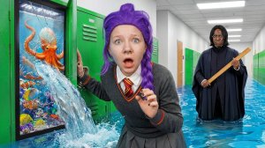 Я протестировала 100 ЗАПРЕЩЕННЫХ товаров в Школе Супергероев!