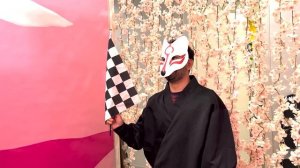 ALIEN ABDUCTION! Escape the Box Fort OBBY Challenge!