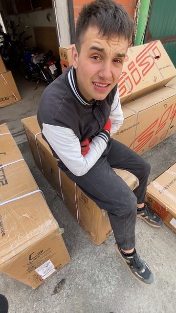 Рома Работяга 😌