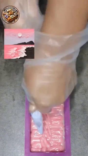 Весьма необычный способ заливки мыла