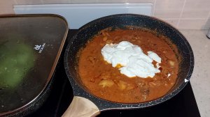 Вместо котлет получилось пюре 😁 готовлю морской коктейль в соусе том ям