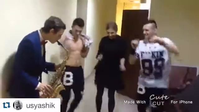 Смотреть всем Виталий Полушин за кулисами Ночного клуба 