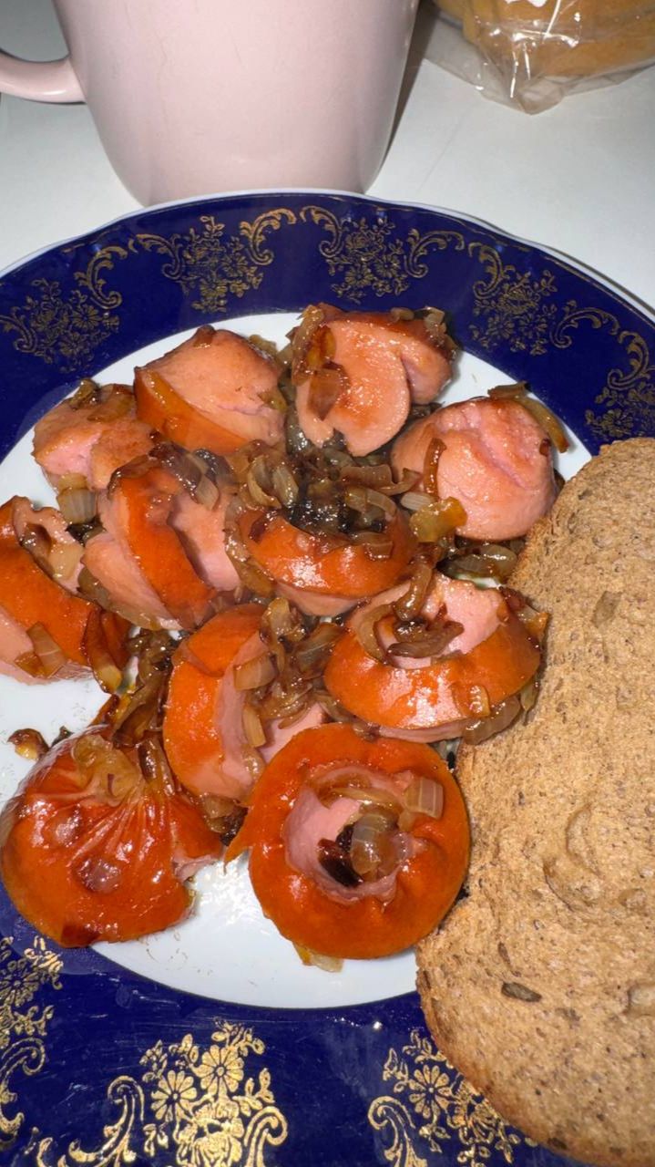 Сытный завтрак.