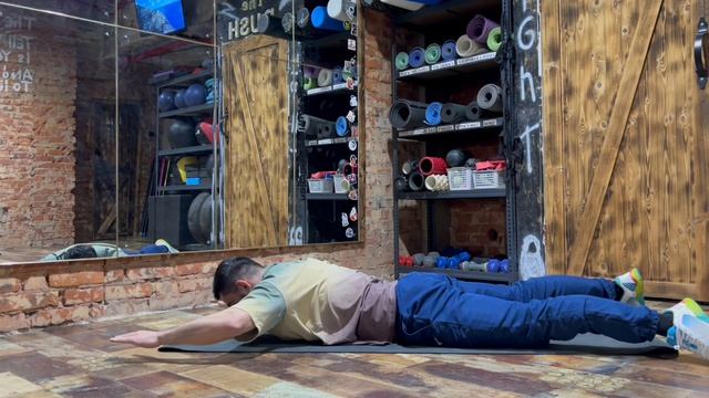 Экстензия только корпус + сводим лопатки