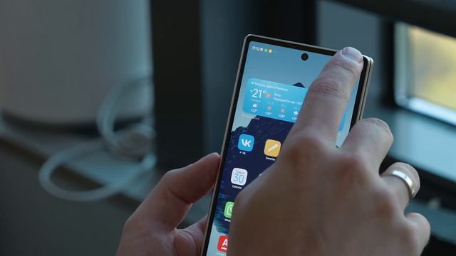 Xiaomi Mix Fold 3 vs Samsung Galaxy Z Fold 5 — какой сгибаемый смартфон лучше? смотреть онлайн