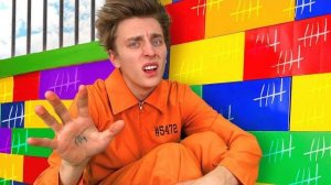 Заперли в ЛЕГО Тюрьме на 24 Часа... - Челлендж . Влад а4 Бумага а4 А 4 Влад Бумага А4 Видео Влада