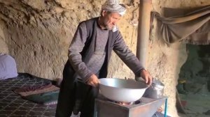 Жизнь в пещере, Простая жизнь.