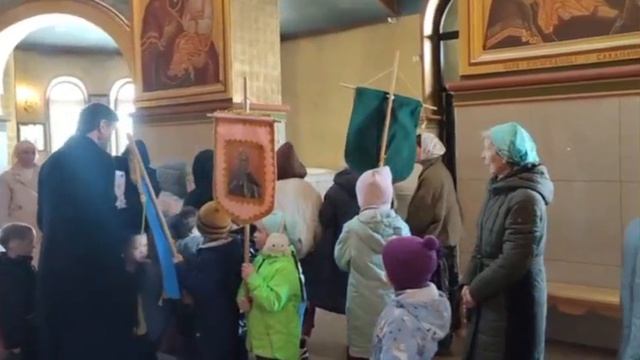 Под покровом