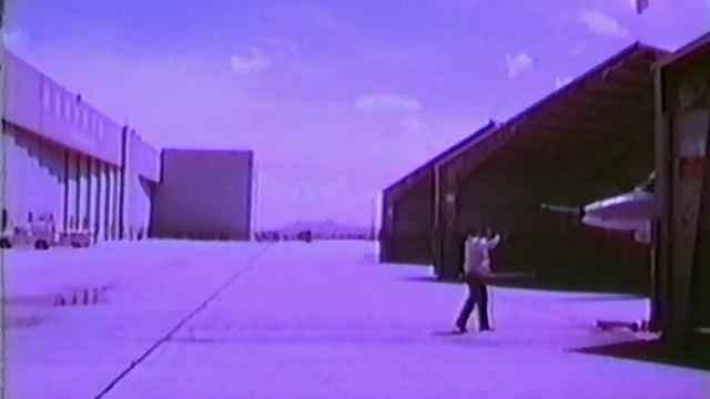 Знаменитые самолёты 2 серия (документальный сериал, 1997)