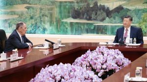 Министр иностранных дел РФ С.В.Лавров с Председателем Китая Си Цзиньпином, Пекин, 15 апреля 2026