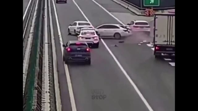 Idiots Think They Own The Road _ Idiots In Cars Compilation #40