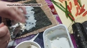 Крутим Роллы дома